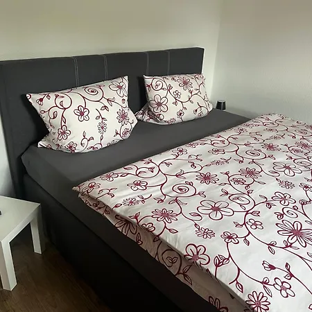 Am Oberpark Apartment *